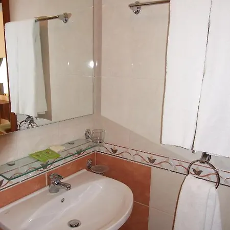 호텔 Family Tropicana 라브다